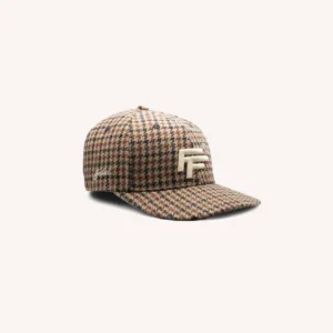 FITTED CAP