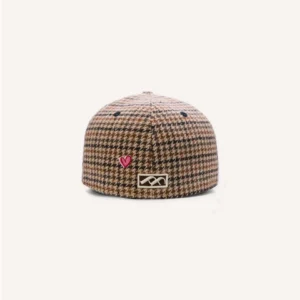 FITTED CAP f